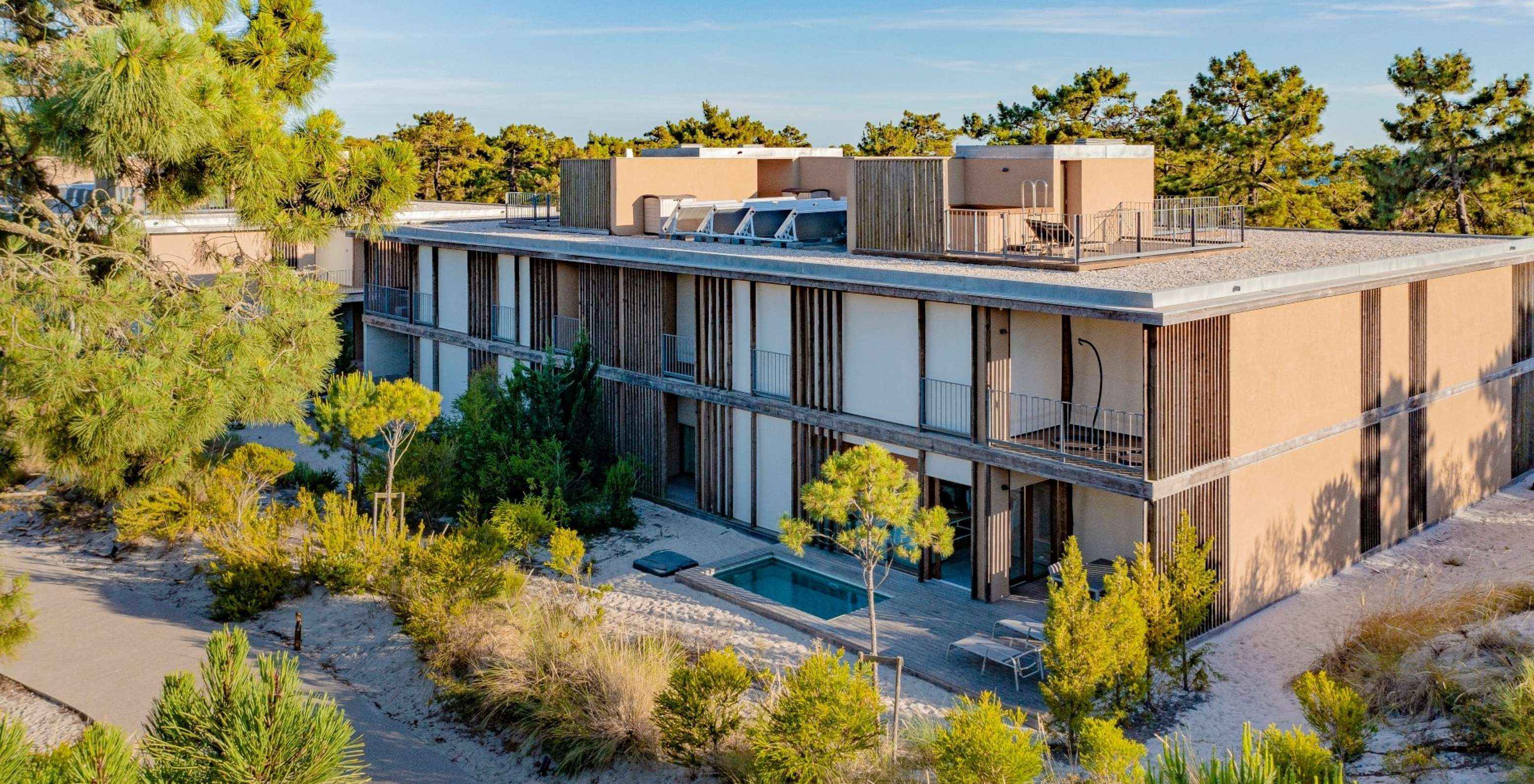 El Apartamento Eco Village Planta Baja del Pestana Tróia Eco Resort tiene naturaleza alrededor y una piscina privada