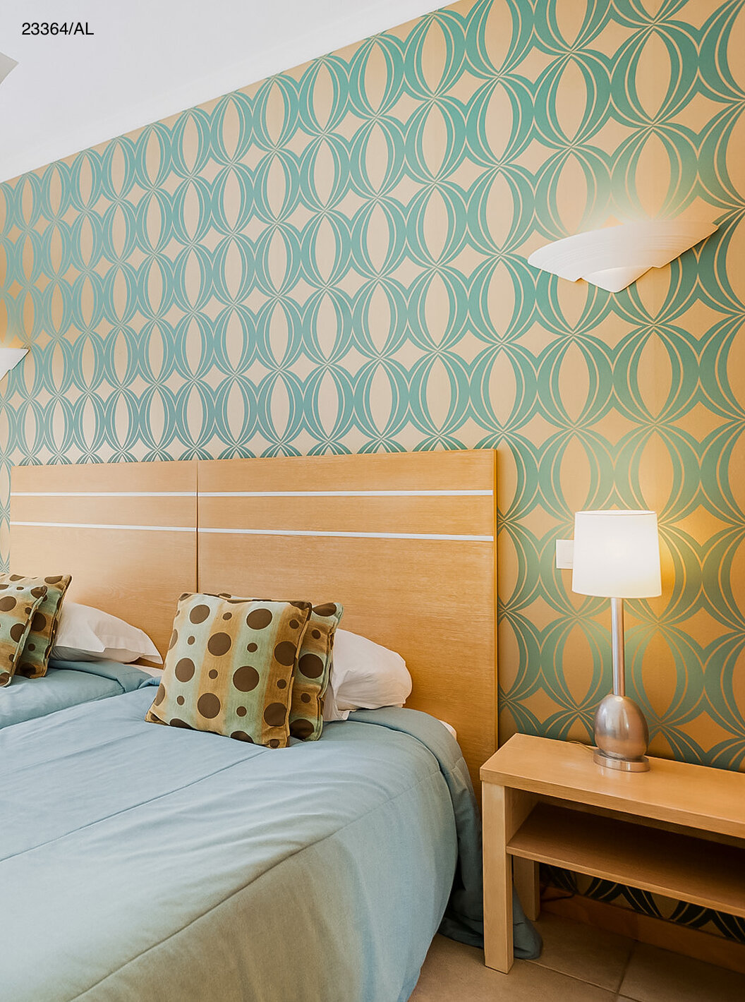 El apartamento Pestana Carvoeiro Golf T1 Estándar tiene un dormitorio con dos camas individuales y una mesita de noche