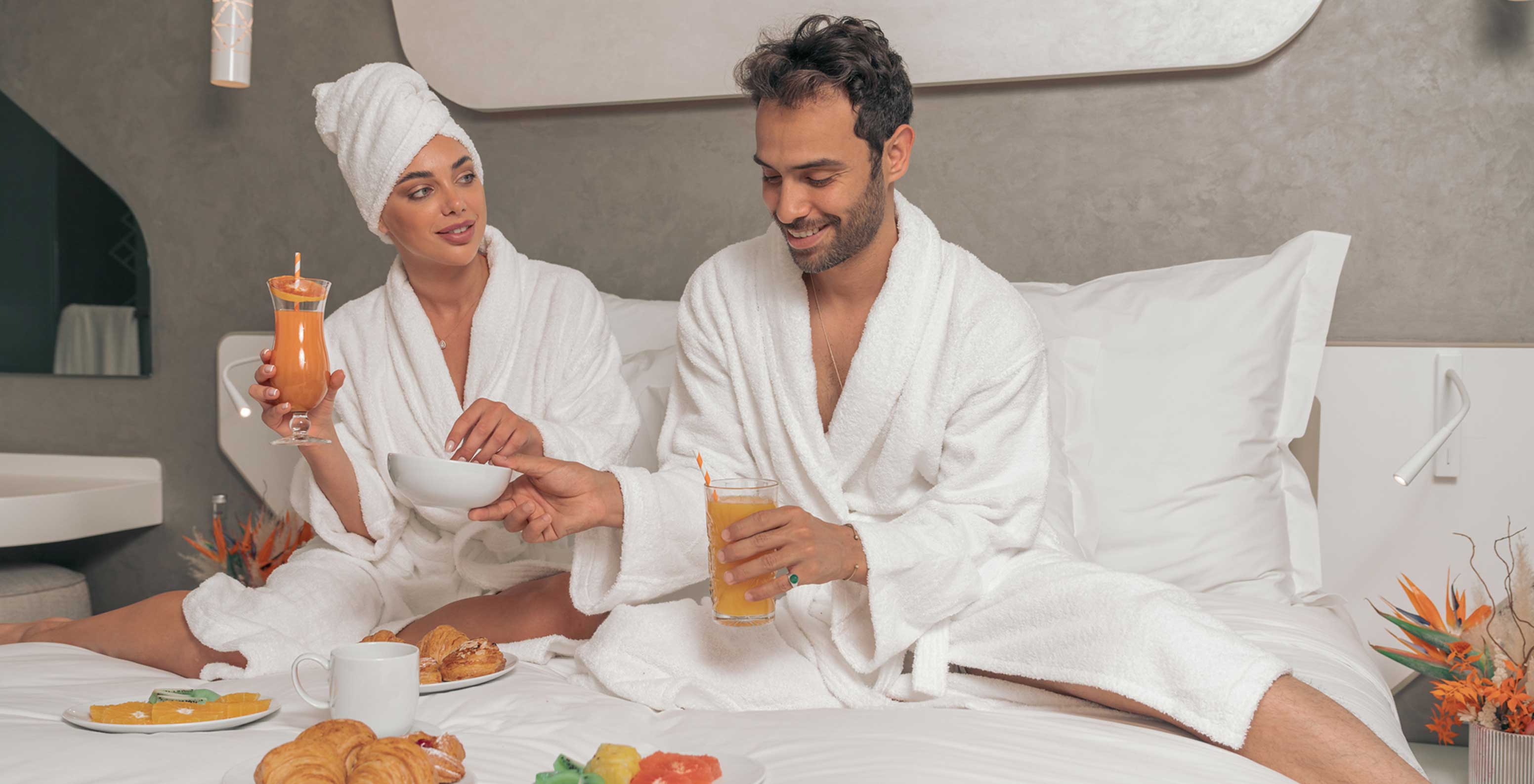 De CR7 Superior Avenue van het Pestana CR7 Marrakech heeft een groot bed en een modern design.