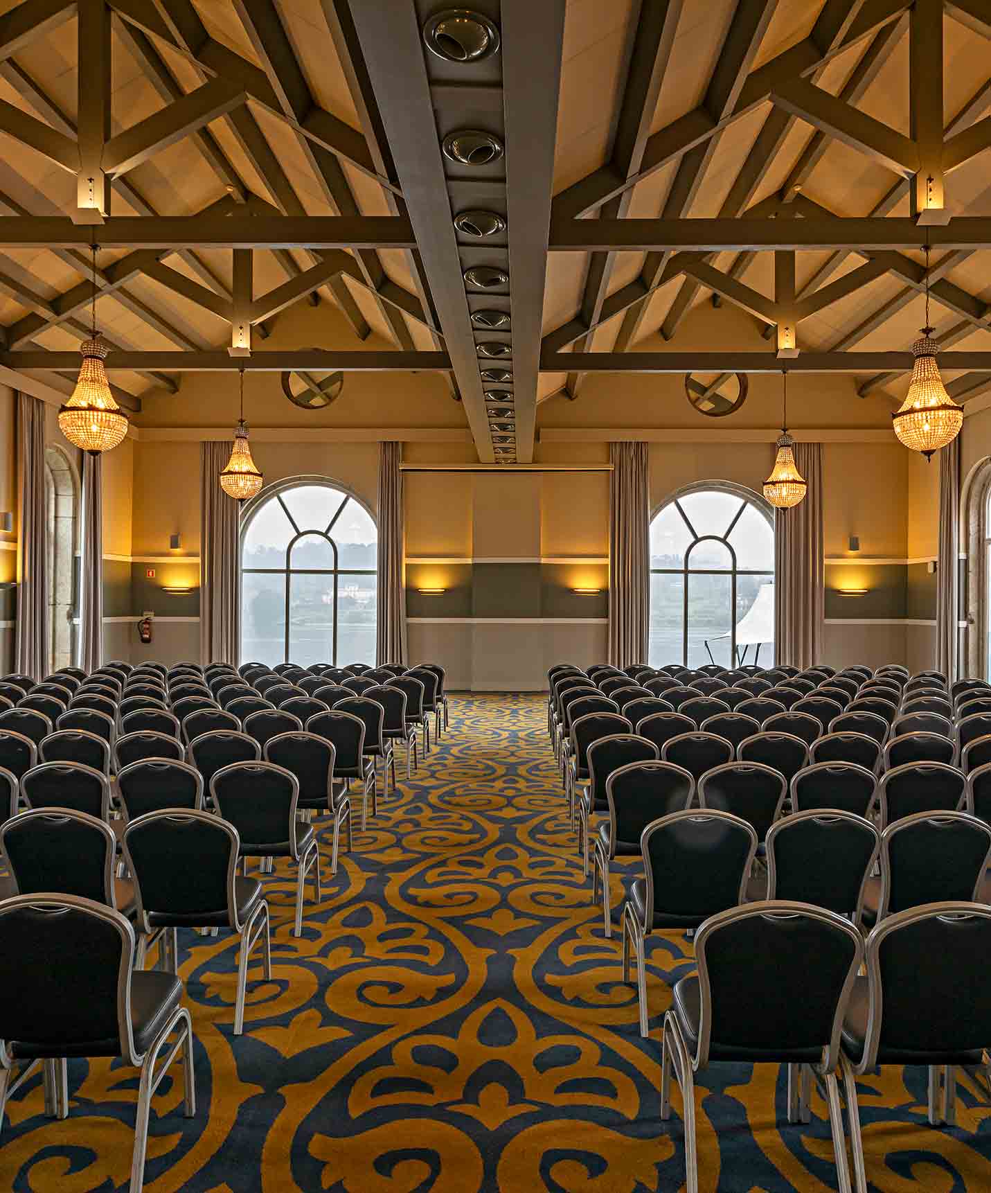 O Pestana Palácio do Freixo, um Hotel no Rio Douro com Spa e Piscina tem uma sala para eventos