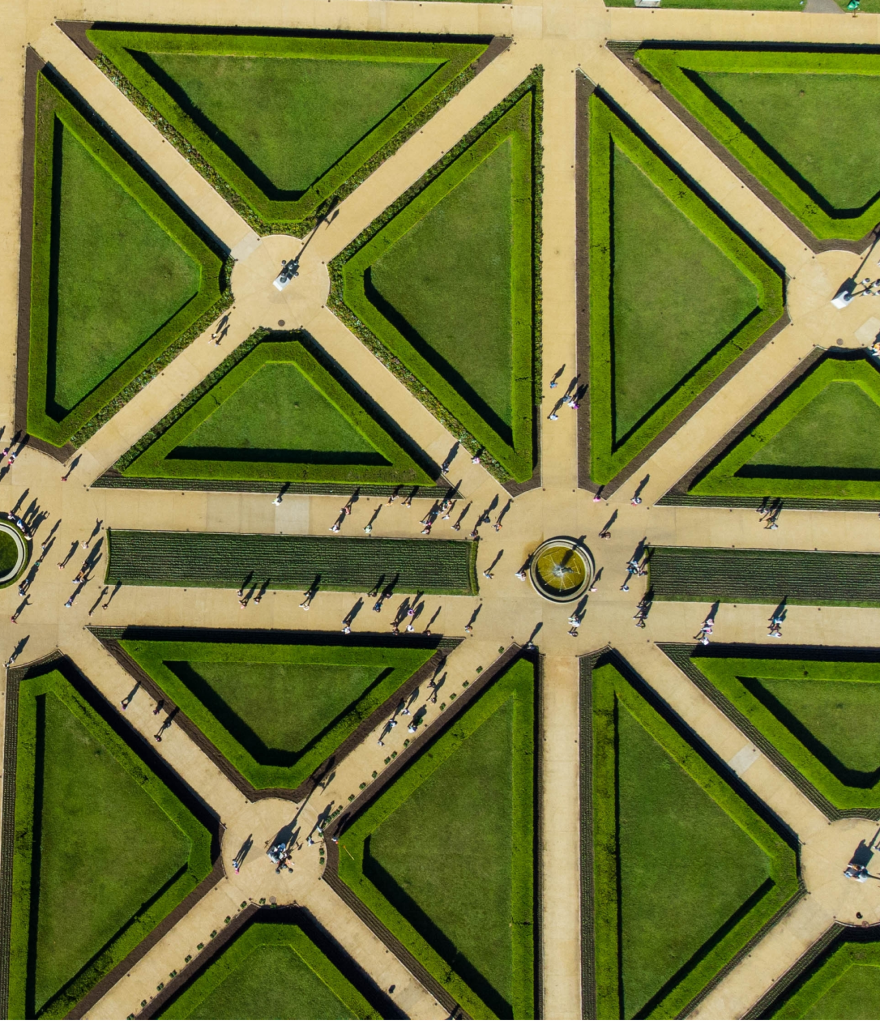 Aerial view of the Botanical Garden with emphasis on the glass greenhouse, inspired by French palaces